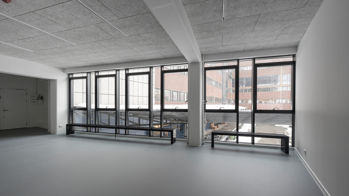 Kontor på Esromgade 15, opg. 2, 1. sal, LM 2108, 2200 København N | Billede til print