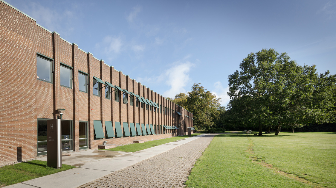 Facade til lager på Frydenlundsvej 30, Bygn. H, kælder, LM 4, 2950 Vedbæk | Billede til print