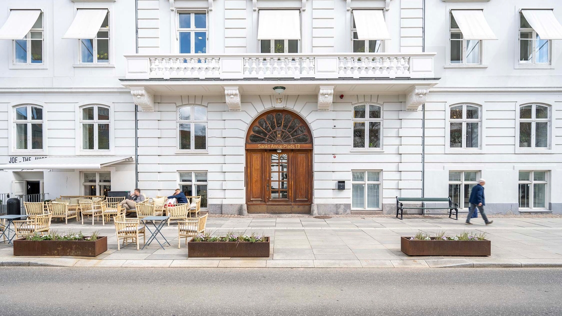 Facade på Sankt Annæ Plads 13, 3. sal, 1250 København K | Billede til print